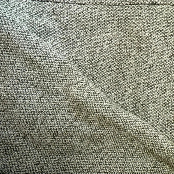 Lolë women's Mock Neck Cropped Pullover Terry Hoodie In Grey | Size Small - Picture 8 of 8